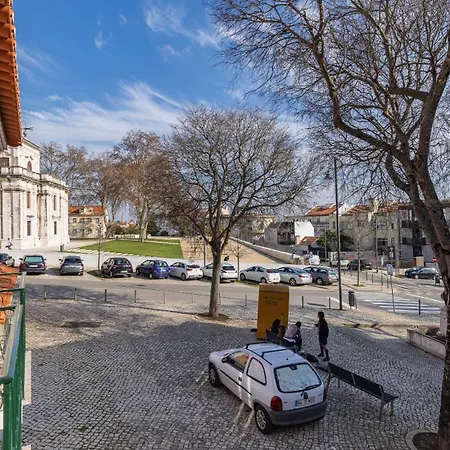 Belém Charming 2bdr House By Lovelystay Appartement
